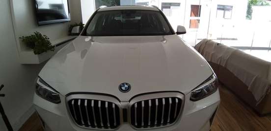 BMW-X3-2022
