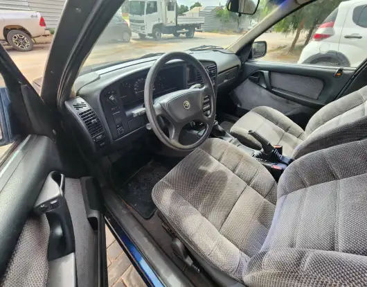 CHEVROLET-OMEGA-1992