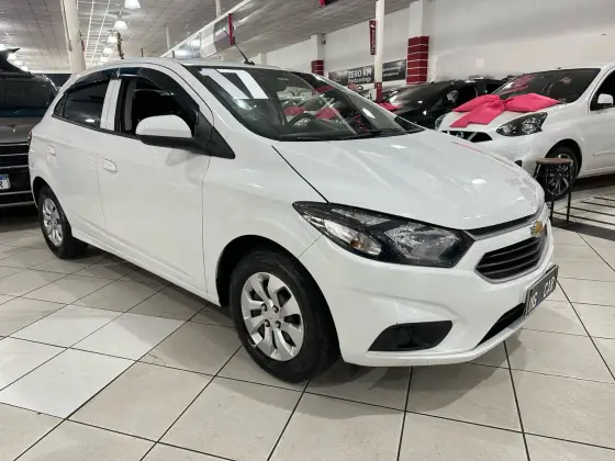 CHEVROLET ONIX 1.0 MPFI LT 8V FLEX 4P MANUAL