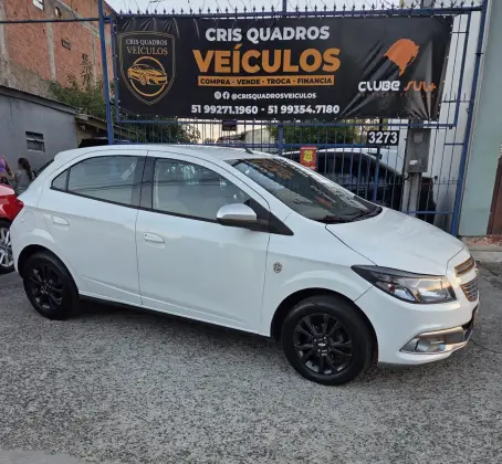 CHEVROLET ONIX 1.0 MPFI SELEÇÃO 8V FLEX 4P MANUAL