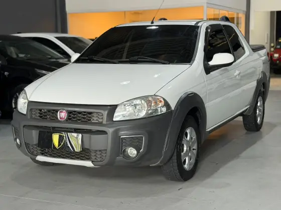 FIAT STRADA 1.4 MPI FREEDOM CD 8V FLEX 3P MANUAL