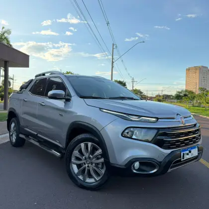 FIAT TORO 2.0 16V TURBO DIESEL RANCH 4WD AT9