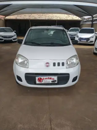 FIAT UNO 1.0 EVO VIVACE 8V FLEX 2P MANUAL