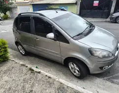 FIAT IDEA 1.4 MPI ATTRACTIVE 8V FLEX 4P MANUAL FIAT IDEA 1.4 MPI ATTRACTIVE 8V FLEX 4P MANUAL