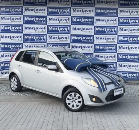 FORD FIESTA 1.6 SE HATCH 16V FLEX 4P MANUAL FORD FIESTA 1.6 SE HATCH 16V FLEX 4P MANUAL
