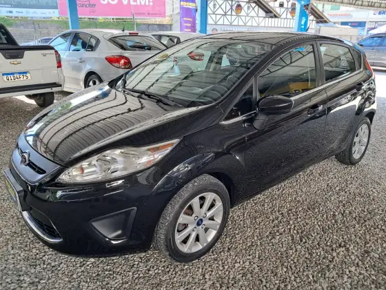 FORD FIESTA 1.6 SE HATCH 16V FLEX 4P MANUAL
