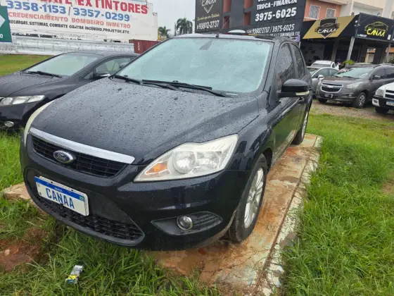 FORD FOCUS 2.0 GLX 16V FLEX 4P AUTOMÁTICO FORD FOCUS 2.0 GLX 16V FLEX 4P AUTOMÁTICO