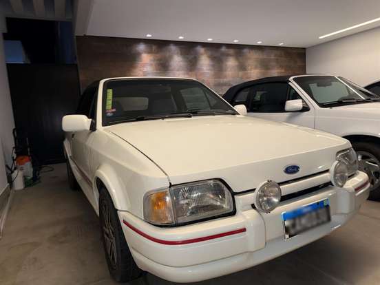 FORD-ESCORT-1992