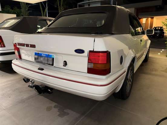 FORD-ESCORT-1992