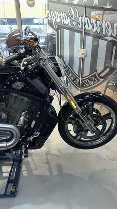 HARLEY-DAVIDSON-V-ROD MUSCLE-2012