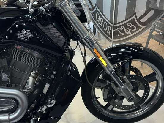 HARLEY-DAVIDSON-V-ROD MUSCLE HARLEY-DAVIDSON-V-ROD MUSCLE-2012