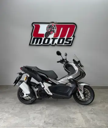 HONDA ADV 