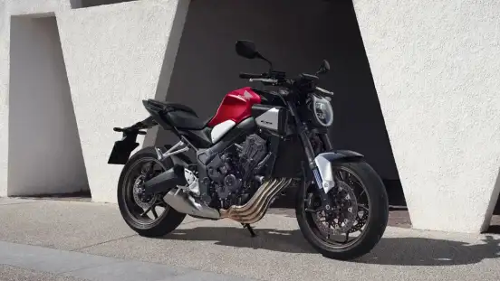HONDA-CB 650R E-CLUTCH-2026