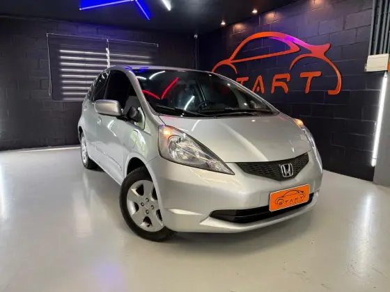 HONDA FIT 1.4 LX 16V FLEX 4P MANUAL