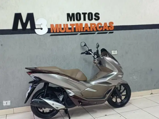 HONDA PCX DLX HONDA PCX DLX
