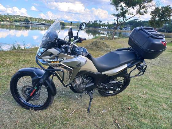 HONDA XRE 300 SAHARA ADVENTURE 