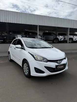 HYUNDAI HB20 1.0 COMFORT 12V FLEX 4P MANUAL