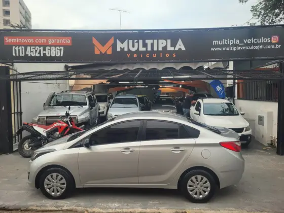 HYUNDAI HB20S 1.6 COMFORT PLUS 16V FLEX 4P MANUAL
