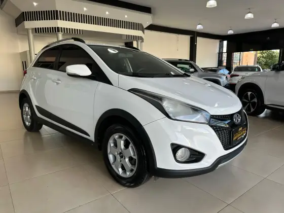 HYUNDAI HB20X 1.6 16V STYLE FLEX 4P MANUAL