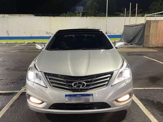 HYUNDAI-AZERA-3.0 MPFI GLS V6 24V GASOLINA 4P AUTOMÁTICO HYUNDAI-AZERA-2012