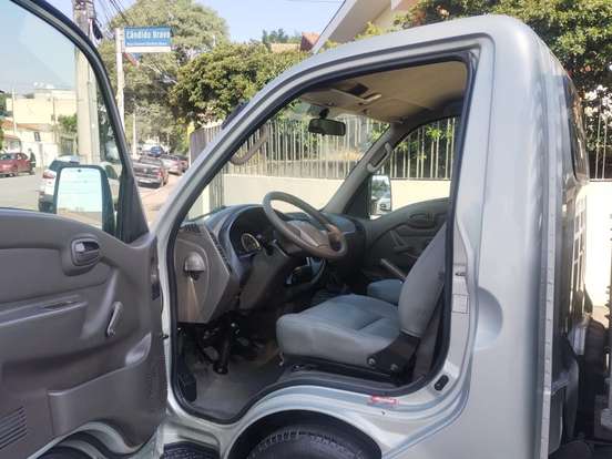 HYUNDAI-HR-2.5 TCI HD LONGO COM CAÇAMBA 4X2 8V 97CV TURBO INTERCOOLER DIESEL 2P MANUAL HYUNDAI-HR-2011