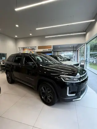 JEEP COMMANDER 1.3 T270 TURBO FLEX LONGITUDE AT6