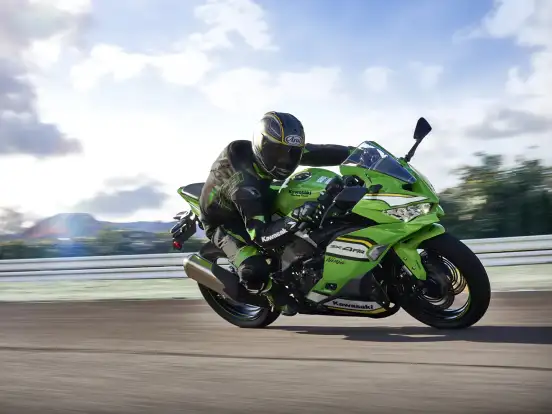 KAWASAKI-NINJA ZX-4RR KAWASAKI-NINJA ZX-4RR-2025