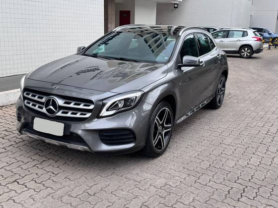 Imagem de MERCEDES-BENZ GLA 250 2.0 CGI GASOLINA SPORT 7G-DCT