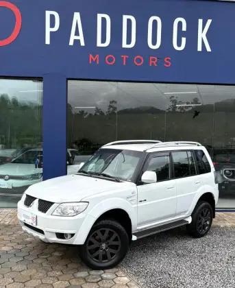 MITSUBISHI PAJERO TR4 2.0 4X4 16V 140CV FLEX 4P AUTOMÁTICO