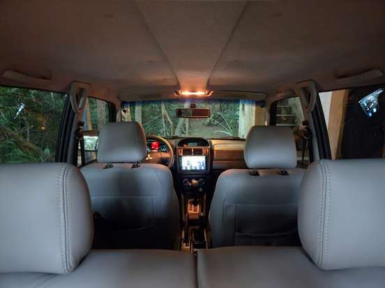 MITSUBISHI-PAJERO-2011