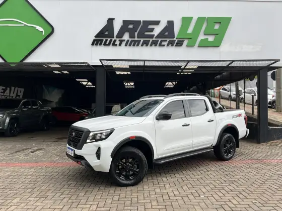 NISSAN FRONTIER 2.3 16V TURBO DIESEL PRO4X CD 4X4 AUTOMÁTICO