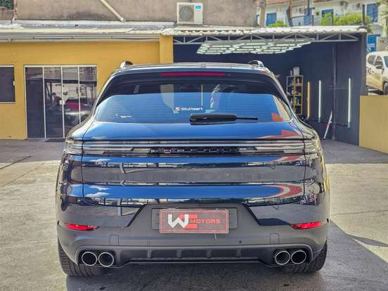 PORSCHE-CAYENNE-2024