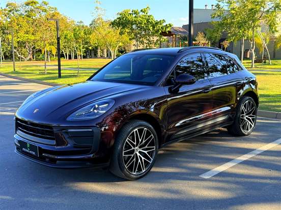 PORSCHE-MACAN-2023