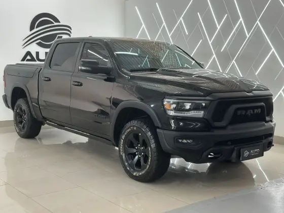 RAM 1500 5.7 V8 GASOLINA REBEL CD 4X4 AUTOMÁTICO