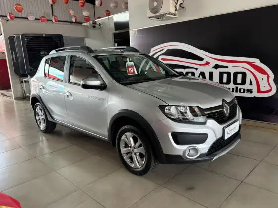 RENAULT SANDERO 1.6 16V SCE FLEX STEPWAY DYNAMIQUE EASY-R