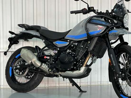 ROYAL ENFIELD-HIMALAYAN 450 SLATE POPPY BLUE-2026