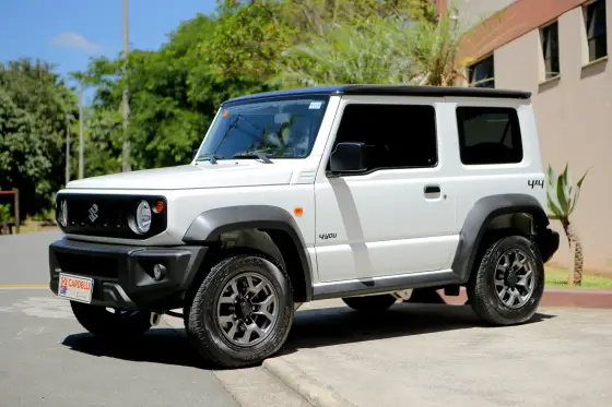 SUZUKI JIMNY 1.5 GASOLINA SIERRA 4YOU 4X4 AUTOMÁTICO