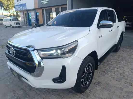 TOYOTA-HILUX-2019
