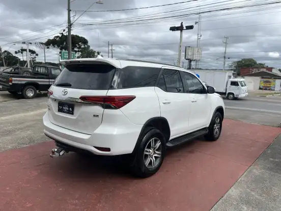 TOYOTA-HILUX SW4-2.7 SR 4X2 16V FLEX 4P MANUAL TOYOTA-HILUX SW4-2018