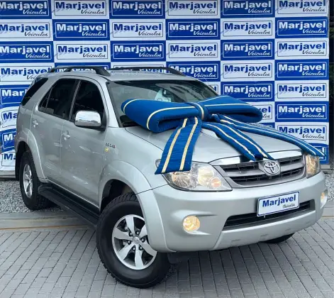 TOYOTA HILUX SW4 3.0 SRV 4X4 16V TURBO INTERCOOLER DIESEL 4P AUTOMÁTICO
