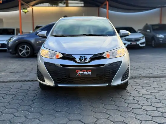 TOYOTA YARIS 1.5 16V FLEX XL PLUS CONNECT MULTIDRIVE TOYOTA YARIS 1.5 16V FLEX XL PLUS CONNECT MULTIDRIVE
