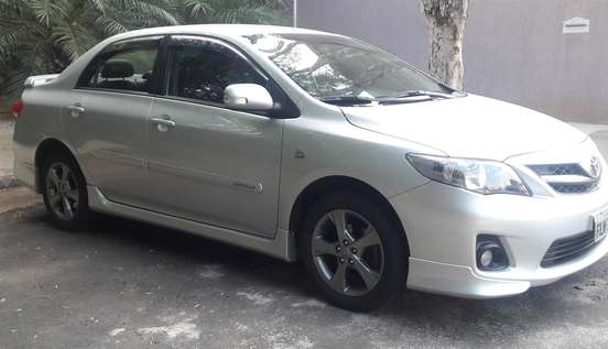 TOYOTA-COROLLA-2013