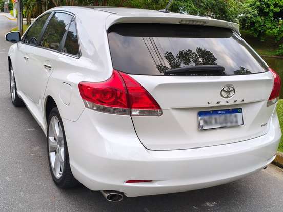 TOYOTA-VENZA-3.5 AWD V6 24V GASOLINA 4P AUTOMÁTICO TOYOTA-VENZA-2011