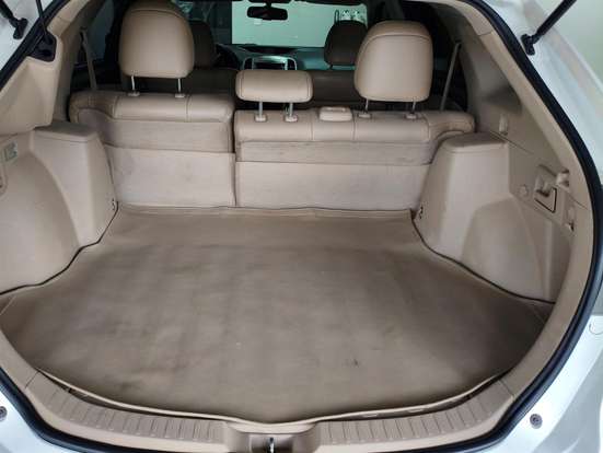 TOYOTA-VENZA-2011