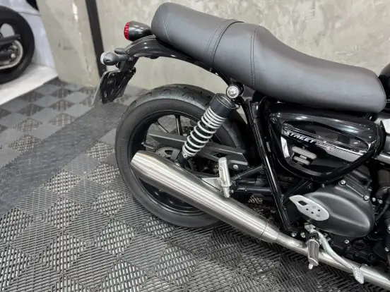 TRIUMPH-STREET TWIN TRIUMPH-STREET TWIN-2022