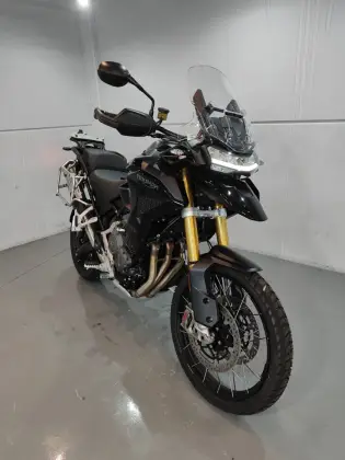 TRIUMPH TIGER 1200 BLACK EDITION 