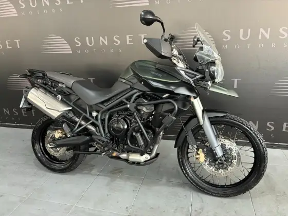TRIUMPH TIGER 800XC TRIUMPH TIGER 800XC