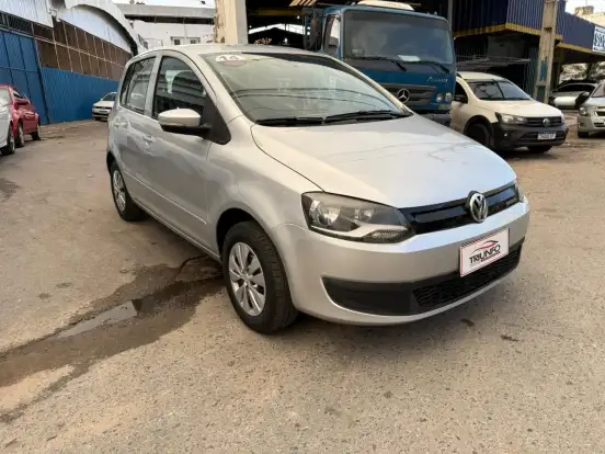 VOLKSWAGEN-FOX-2013