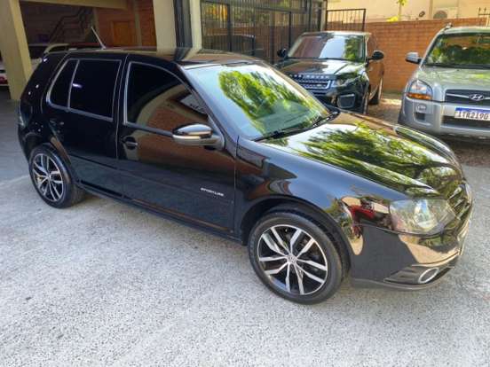 VOLKSWAGEN-GOLF-2014