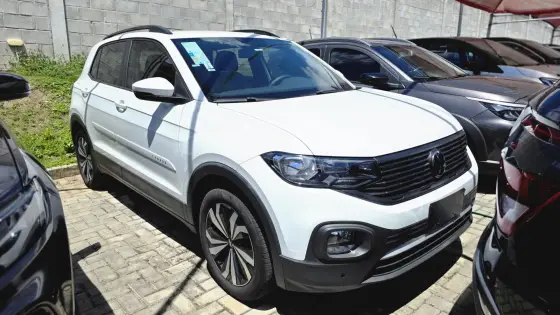 VOLKSWAGEN T-CROSS 1.0 200 TSI TOTAL FLEX AUTOMÁTICO